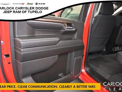 Used 2024 Chevrolet Silverado 1500 LT w/ Z71 Off-Road Package AWD/4WD image 24