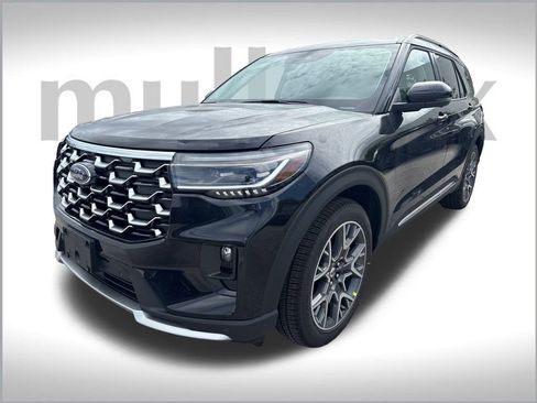 New 2025 Ford Explorer Platinum w/ Ultimate Package image 17