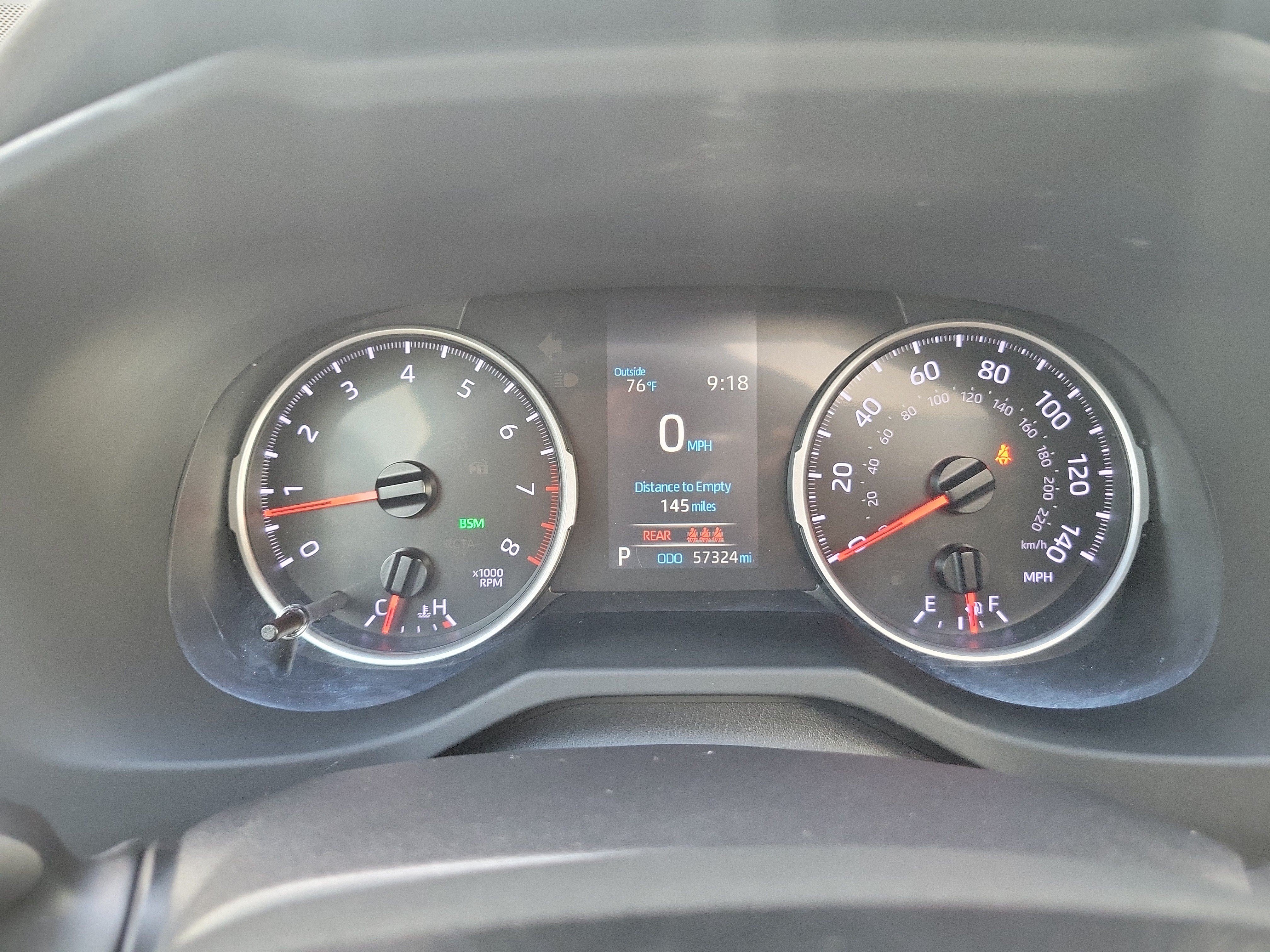 Used 2019 Toyota RAV4 XLE Premium FWD image 32