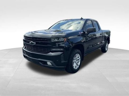 Used 2020 Chevrolet Silverado 1500 RST AWD/4WD image 3