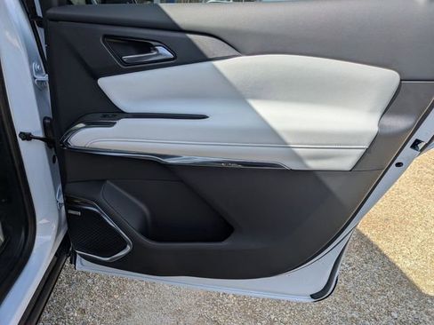 New 2026 Chevrolet Traverse High Country image 35