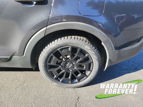 Used 2022 Kia Telluride EX w/ EX Premium Package image 22