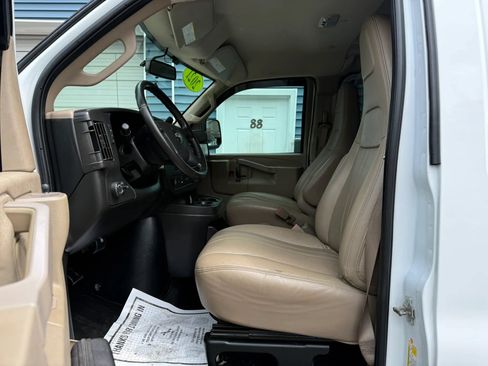 Used 2021 Chevrolet Express 2500 Extended w/ Driver Convenience Package RWD image 10