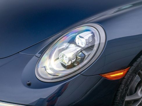 Used 2017 Porsche 911 Carrera S image 28