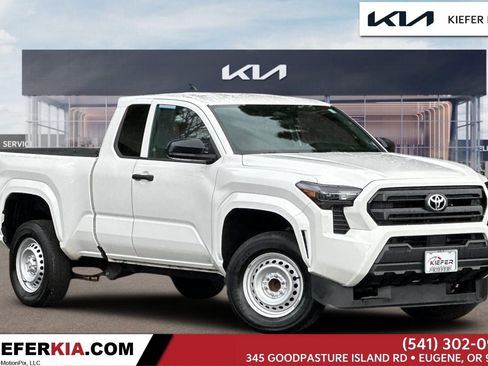 Used 2024 Toyota Tacoma SR image 1
