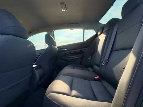Used 2020 Nissan Altima 2.5 S FWD image 16