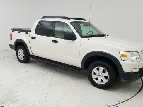 Used 2010 Ford Explorer Sport Trac XLT RWD image 1