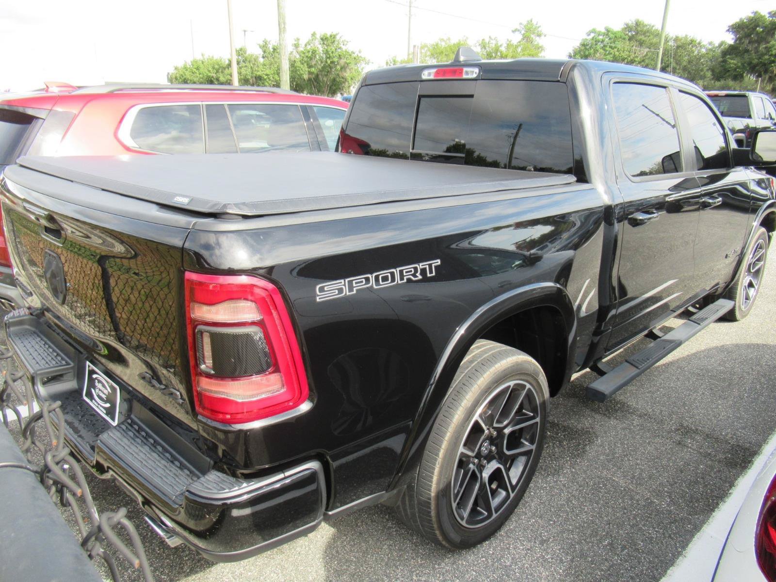 Used 2021 RAM 1500 Laramie AWD/4WD image 4