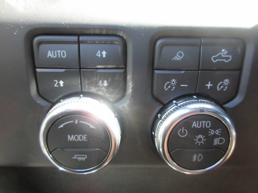 New 2026 GMC Sierra 2500 AT4X AWD/4WD image 18