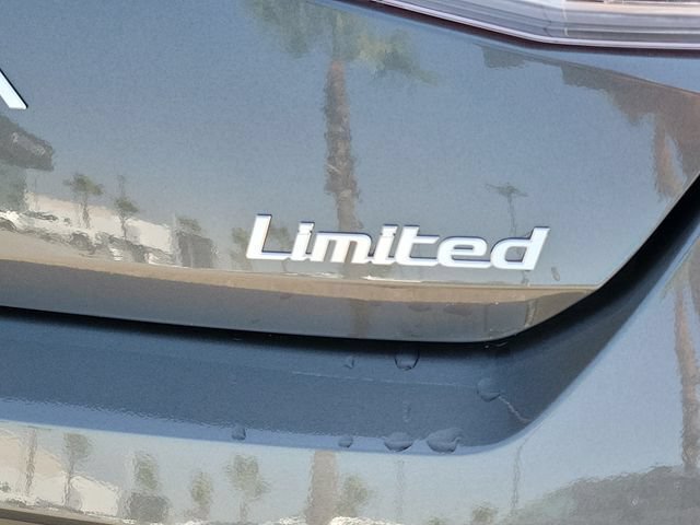 New 2026 Hyundai Elantra Limited FWD image 29