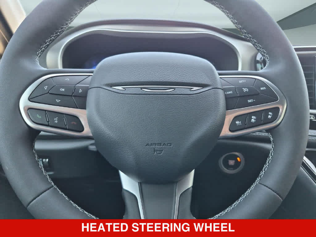 New 2027 Chrysler Pacifica Select FWD image 22