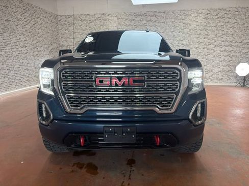 Used 2019 GMC Sierra 1500 AT4 w/ AT4 Preferred Package AWD/4WD image 2
