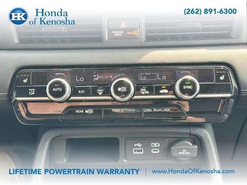 New 2025 Honda Pilot Touring image 21