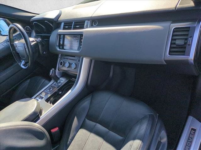 Used 2014 Land Rover Range Rover Sport SE AWD/4WD image 21