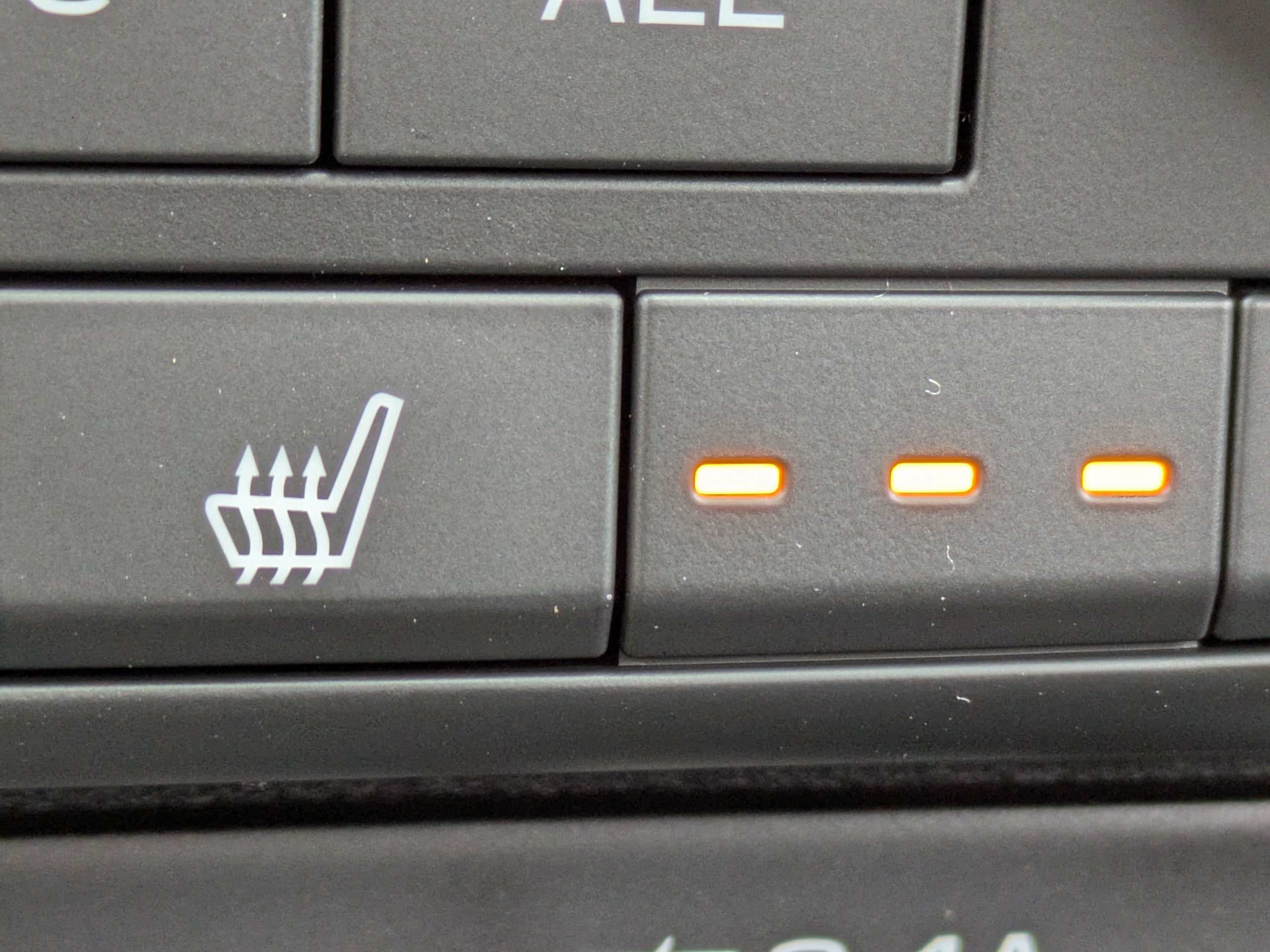 Used 2026 Subaru Outback Premium AWD/4WD image 24