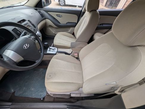 Used 2010 Hyundai Elantra GLS FWD image 7