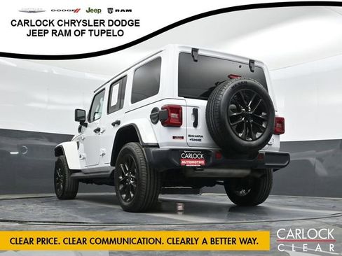 Used 2025 Jeep Wrangler Sahara image 43