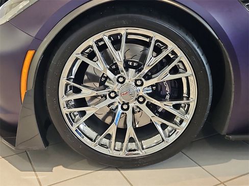Used 2019 Chevrolet Corvette Z06 image 7