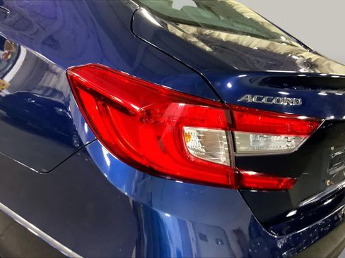 Used 2018 Honda Accord EX-L image 29