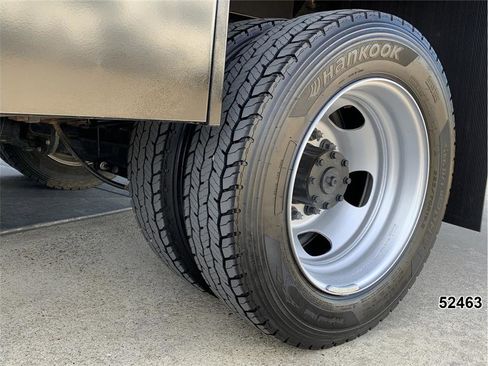 Used 2024 RAM 5500 Tradesman w/ Safety Group image 19