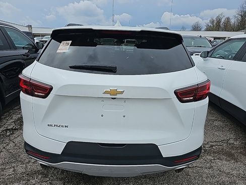 Used 2024 Chevrolet Blazer LT w/ Convenience Package image 10