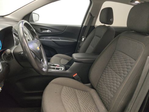 Used 2019 Chevrolet Equinox LT image 17