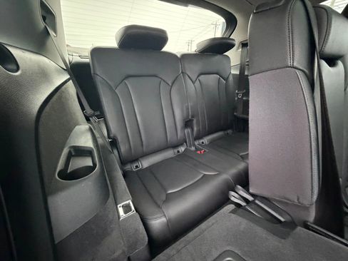 Used 2018 Audi Q7 3.0T Prestige image 14