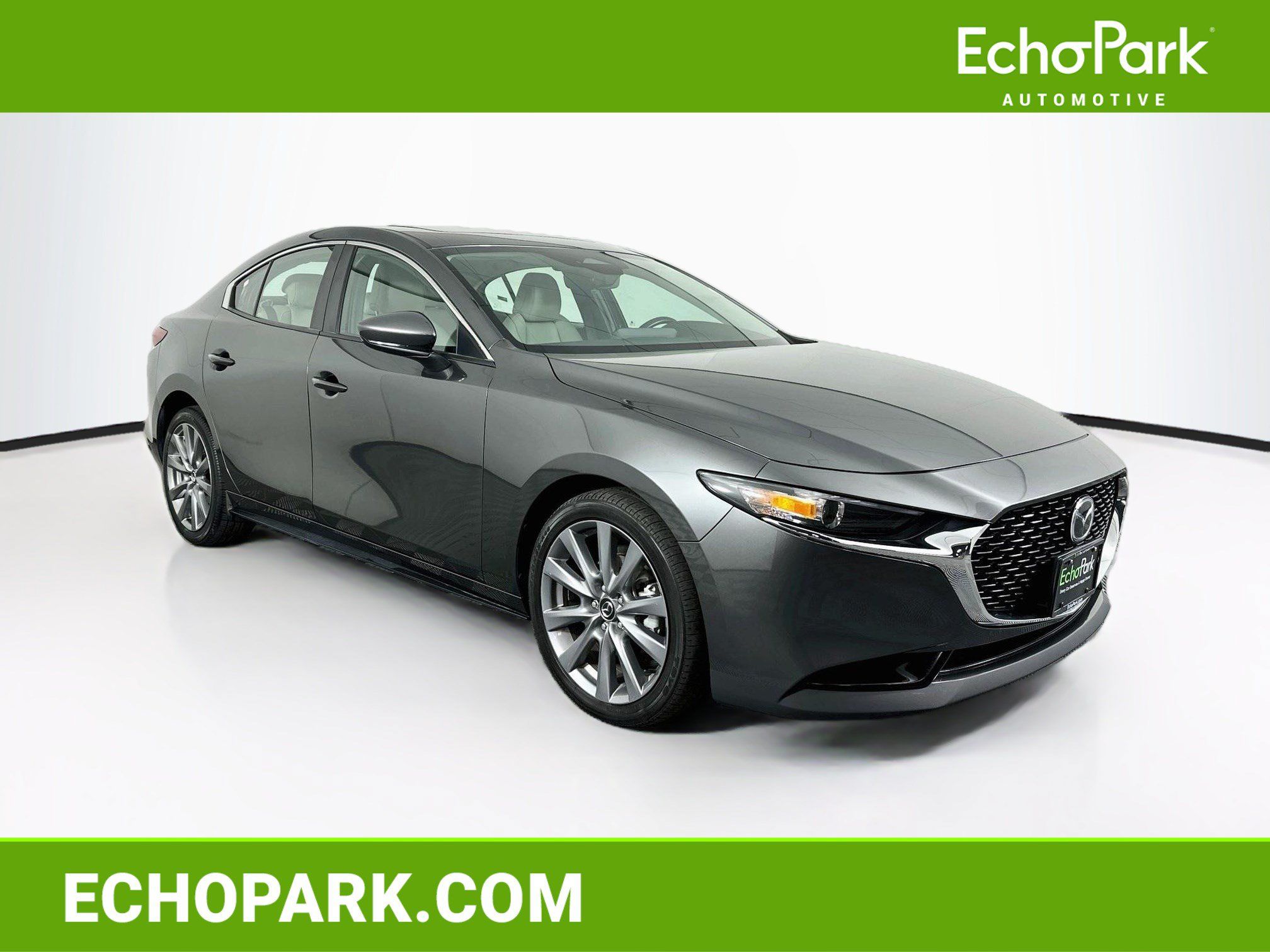 Used 2025 MAZDA MAZDA3 s FWD image 1