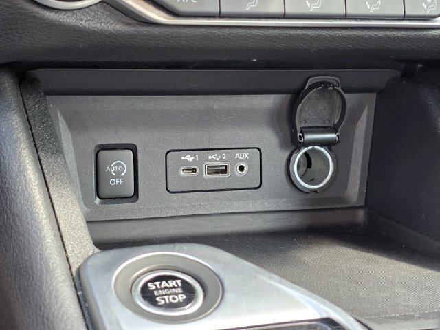 Used 2024 Nissan Sentra SV FWD image 21