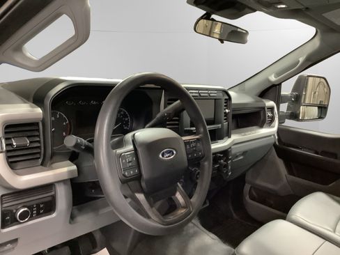 Certified 2024 Ford F250 XL image 10