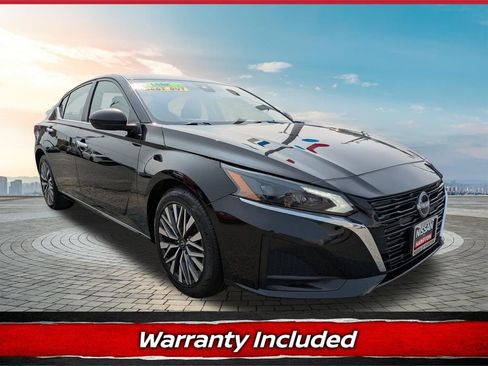 Certified 2024 Nissan Altima 2.5 SV FWD image 1