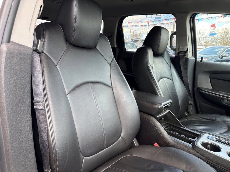 Used 2012 GMC Acadia SLT FWD image 19