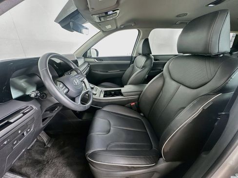 Used 2025 Hyundai Palisade SEL FWD image 13