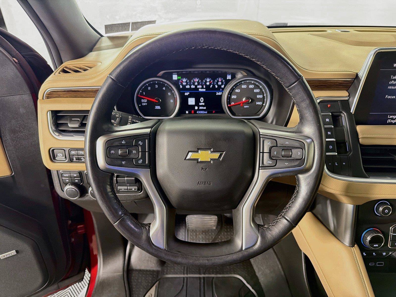 Used 2021 Chevrolet Tahoe Premier w/ Premium Package AWD/4WD image 3
