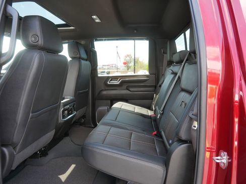 Used 2024 Chevrolet Silverado 3500 High Country w/ High Country Premium Package AWD/4WD image 24