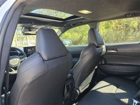 Used 2023 Toyota Corolla Cross SE w/ Convenience Package image 23