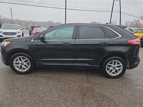 Certified 2023 Ford Edge SEL image 8