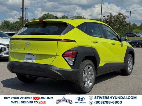 Certified 2025 Hyundai Kona SE image 12