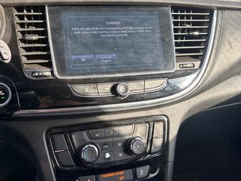 Used 2017 Buick Encore Preferred FWD image 4