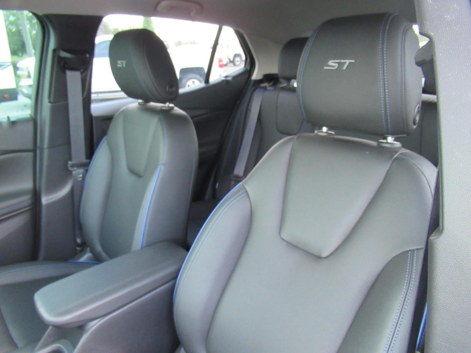 Used 2026 Buick Encore GX Sport Touring w/ Comfort Package FWD image 17