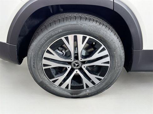 New 2026 Mercedes-Benz GLB 250 4MATIC image 36