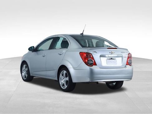 Used 2013 Chevrolet Sonic LTZ FWD image 10