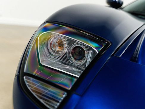 Used 2006 Ford GT RWD image 94