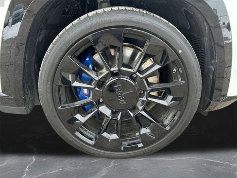 Used 2026 BMW XM Label Red image 33