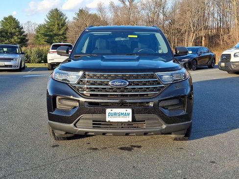Certified 2022 Ford Explorer XLT w/ Class IV Trailer Tow Package image 2