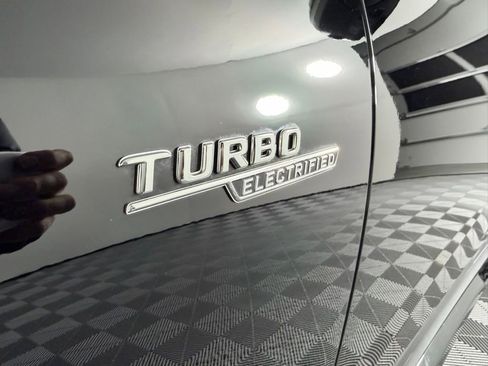 New 2026 Mercedes-Benz GLC 43 AMG 4MATIC image 16
