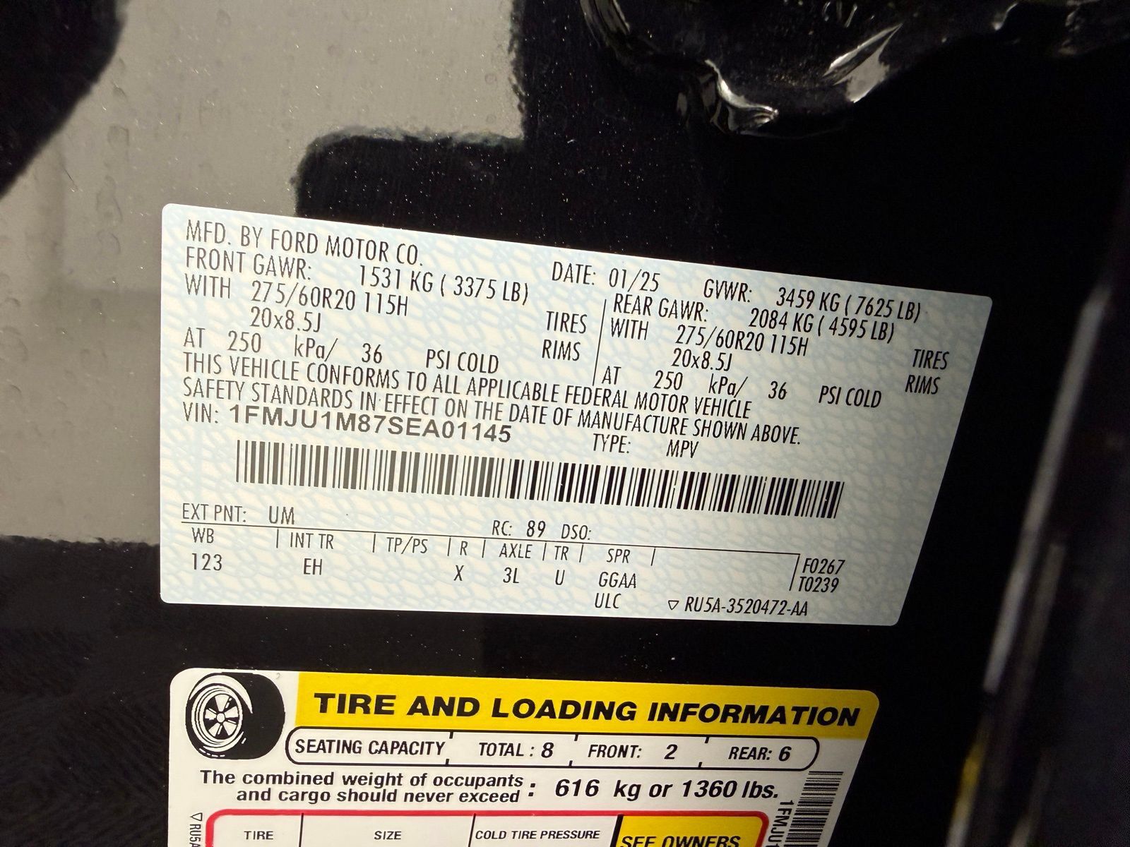Used 2025 Ford Expedition Platinum AWD/4WD image 24