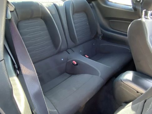 Used 2017 Ford Mustang GT w/ GT Performance Package image 8