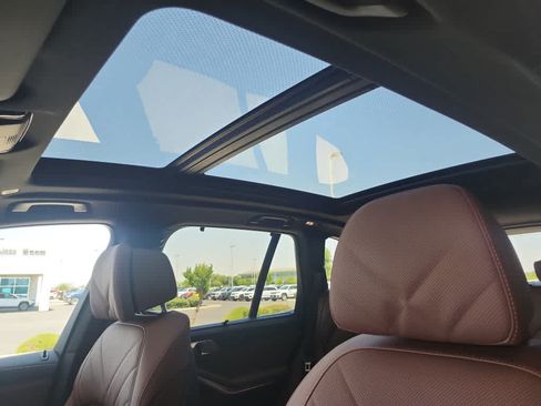 New 2026 BMW X5 xDrive50e w/ Executive Package AWD/4WD image 20
