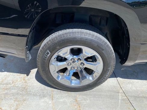 Used 2019 RAM 1500 Big Horn AWD/4WD image 14